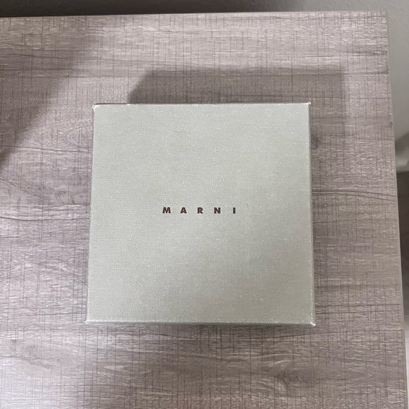 Marni saffiano leather bi-fold wallet - Picture 7 of 7